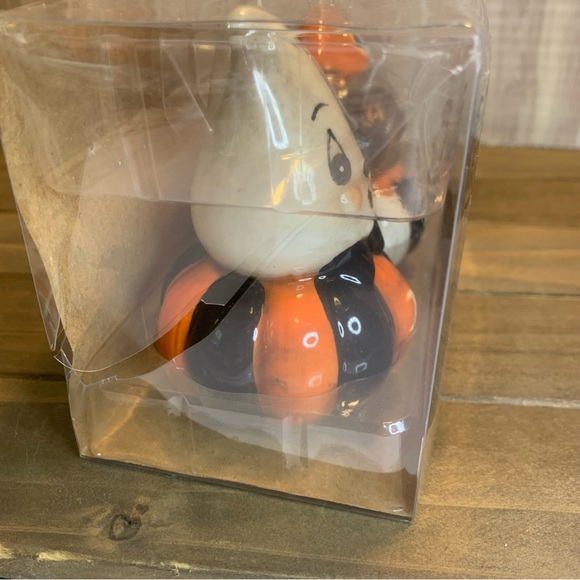 Johanna Parker Salt Pepper Cat Ghost Happy Faces Halloween New — Package Torn - Picture 7 of 8